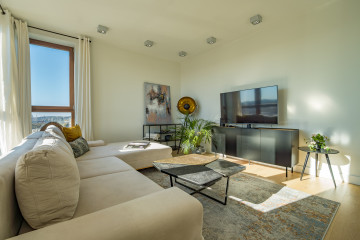 Zdjęcie inwestycji Sea Towers Apartament Portowy z widokiem na port i miasto