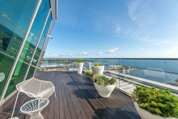 Zdjęcie inwestycji Sea Towers 100 m2 I 2 miejsca postojowe z ładowarką I komórka lokatorska I balkon, loggia I